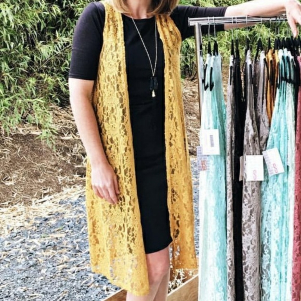 Lularoe Joy lace vest